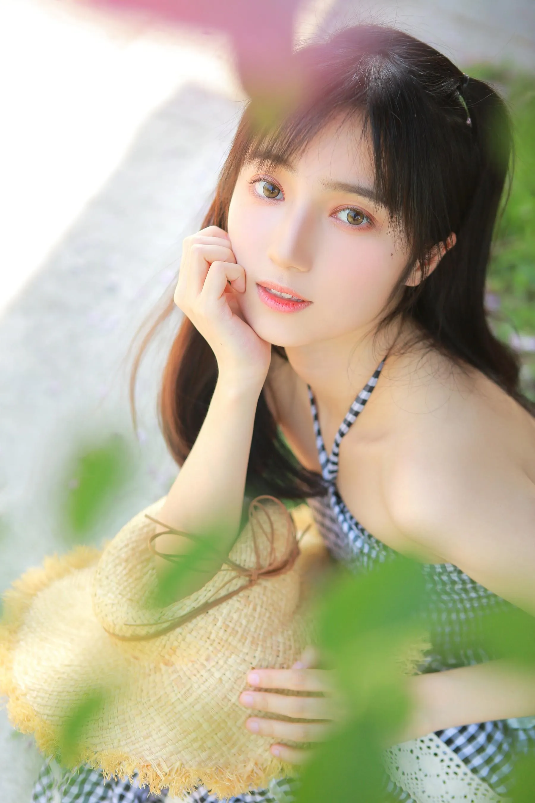 [艺图语] 2022.05.18 蔷薇迟开 月半了吧 [28P]插图4